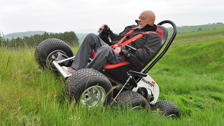Illustration for article titled A Wheelchair That Gives the Rider Even More Mobility Than Walking